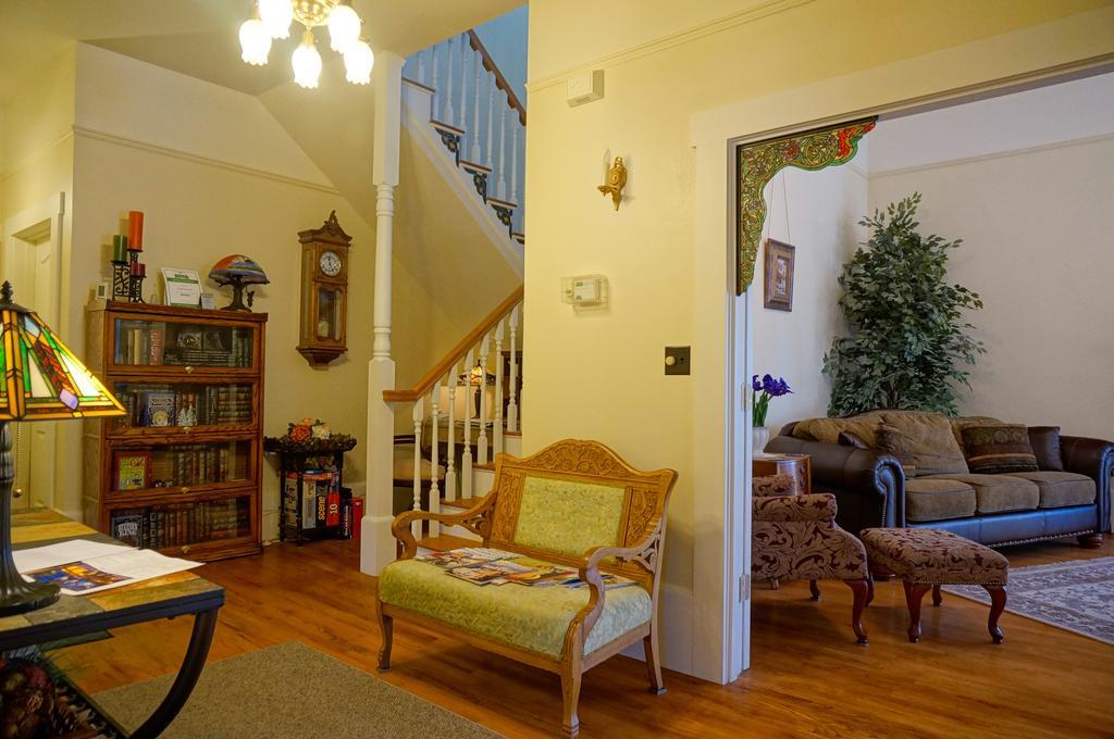 Starlight Pines Bed & Breakfast Flagstaff Exteriör bild