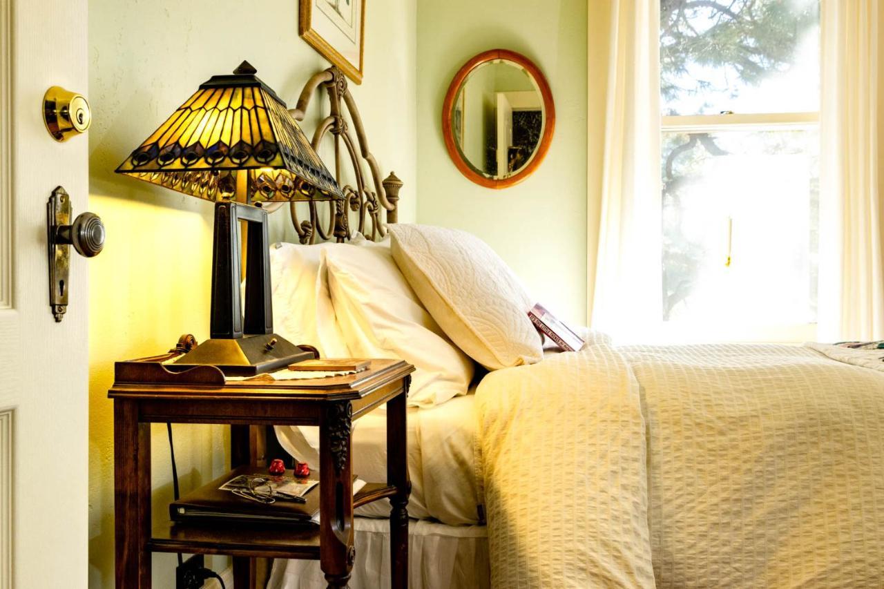 Starlight Pines Bed & Breakfast Flagstaff Exteriör bild